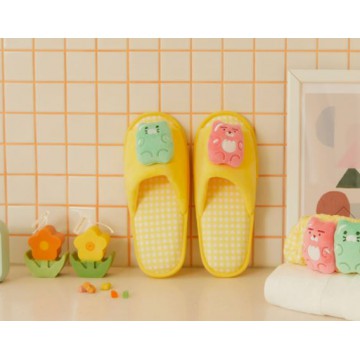 Kakao Friends - Ryan & Chunshik Gummy Bear  室內拖鞋